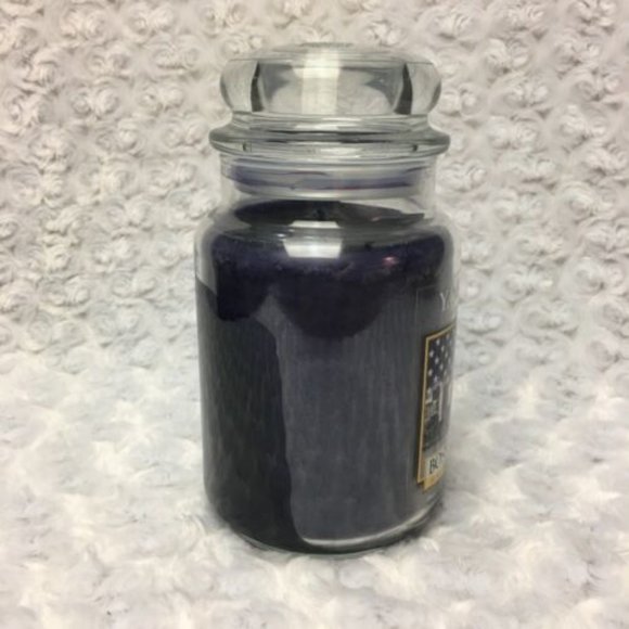 Boston Strong Rare Yankee Candle Commemorative Limited Edition 22 ounce Candle - Picture 8 of 12